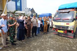 Forkopimda Muaro Jambi lepas truk pertama pengangkut logistik Pemilu