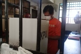 Mantan Wagub Bali Sudikerta mencoblos di Rutan Polda Bali (video)