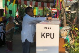 Kubu Prabowo-Sandi mengklaim unggul di hitung cepat internal