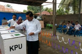 Wakil Bupati Simalungun coblos di TPS 6 Senio