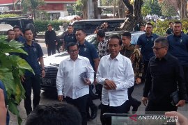 Jokowi bertemu ketua umum partai politik koalisi Indonesia Kerja