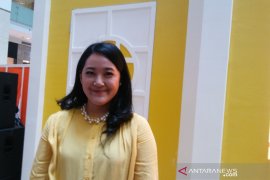 Cara bangun kelekatan dengan anak, mulai dari ngobrol hingga bermain