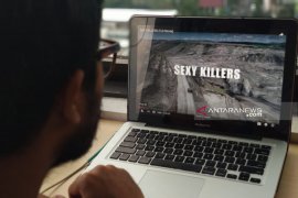 Aktivis berharap  film "Sexy Killers" gugah semangat penyelamatan lingkungan