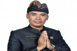 PHDI Jayapura imbau umat Hindu jalin hubungan baik dengan sesama