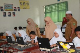 Pelaksanaan UNBK dan USBN di Madina berjalan lancar