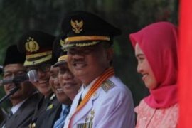 Bupati Asahan Taufan Gama Simatupang meninggal dunia