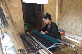 Terinspirasi Kartini, perajin tenun Badui mendunia