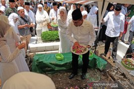 Pemakaman Bupati Asahan