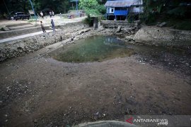 Kekeringan sumber air Mata Ie