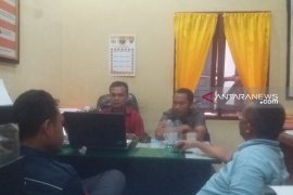 Mantan Bupati Tapteng Sukran Tanjung jadi tersangka kasus penghinaan