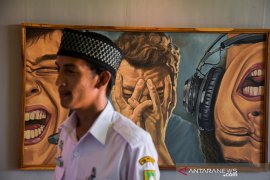 Riau gelar pameran "Ilusi Dalam Rupa". Begini tampilan karyanya