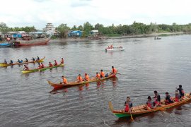 Festival Sampan Selodang, Bupati Inhil: Harusnya lebih semarak lagi