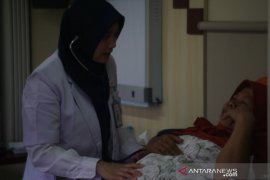 400 pasien manfaatkan "rail clinic"  KAI