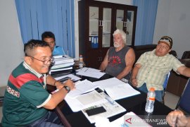 Kapal layar tenggelam dan nahkoda selamat