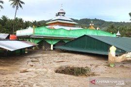 Pemkab Sigi evakuasi 500 jiwa korban banjir