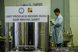 Produksi bensin nabati berbahan baku minyak sawit