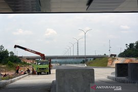 Jalan tol Pekanbaru-Dumai belum bisa digunakan untuk mudik Lebaran