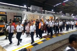 Video - Dirut KAI cek kesiapan masa Angkutan Lebaran 2019 di Purwokerto