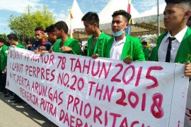 Mahasiswa tuntut kesejahteraan buruh di  Aceh