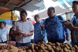 Satgas pangan Blitar pantau harga kebutuhan pokok jelang Ramadhan