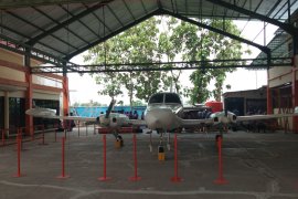 STTKD Yogyakarta menerima hibah pesawat Cessna untuk praktek mahasiswa
