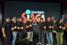Telkomsel bangun 10.000 BTS multi-band LTE