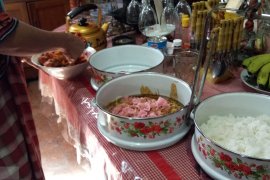 Tradisi Manjalang Mintuo jelang Ramadhan masih bertahan di Dharmasraya