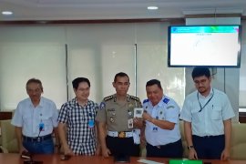Truk angkutan ekspor-impor kena pembatasan saat arus mudik
