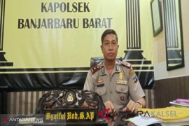 Seorang suami bunuh pria idaman istri