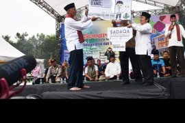 Wali Kota Padang luncurkan program wakaf uang Ar Risalah