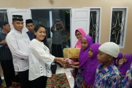 TNI AL buka puasa bersama di Panti Asuhan Harapan Kita Bone Bolango