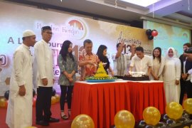 HUT ke-13, Plaza Inn Hotel Kendari berbuka bersama anak panti