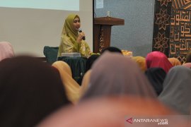Kajian Ramadhan bersama Oki Setiana Dewi Page 1 Small