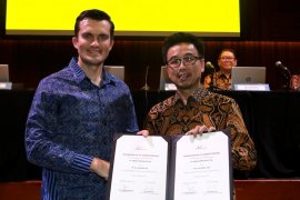 XL Axiata -Sierad terapkan solusi "IoT" untuk digitalisasi peternakan ayam