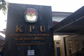 KPU DIY minta KPU Sleman dan Bantul mengkaji dugaan pelanggaran kode etik