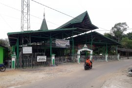Masjid Pusaka Banua Lawas berarsitektur tradisional