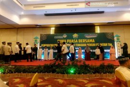 PT Antam santuni anak yatim dan kaum dhuafa