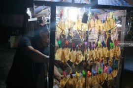 Sotong pangkong warnai malam Ramadhan di Pontianak