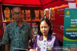 DIY selenggarakan bazar sembako murah jaga stok bahan pangan