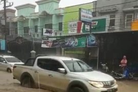 RUAS JALAN SAMARINDA TERGENANG