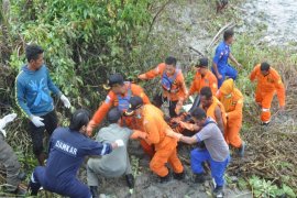 SAR cari dua ABK KM Sinar Maros yang terbakar di Merauke