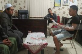 Warga HST diciduk, karena komentar di Facebook 'Prabowo tak bayar pajak'