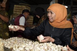 Gubernur Jatim pastikan stok pangan aman