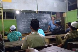 Lubuk Larangan Gunung Baringin dibuka pada hari kedua Lebaran