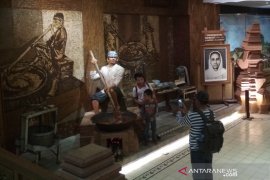 Mudik lewat jalur pantura Kudus bisa berwisata dan kuliner