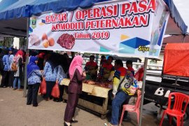 Dinas Pertanian gelar operasi pasar komoditas peternakan, ringankan beban masyarakat