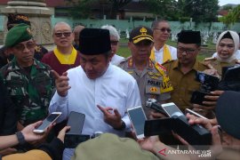 Gubernur minta perusahaan peduli terhadap pendidikan