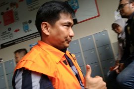 KPK panggil sekretaris Bowo kasus distribusi pupuk