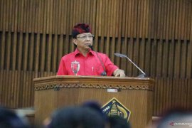 Koster sambut positif penataan parkir di Pura Besakih