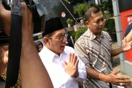 Ada istilah uang "bisyaroh" dalam kasus Menag Lukman Hakim Saifuddin, nilainya Rp70 juta